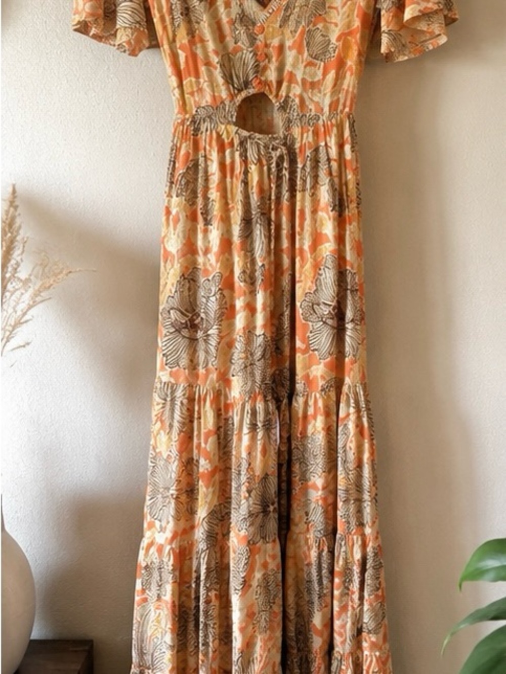 Band of the Free Apricot Floral Tiered Maxi Dress Size Small NWT - Picture 5 of 9